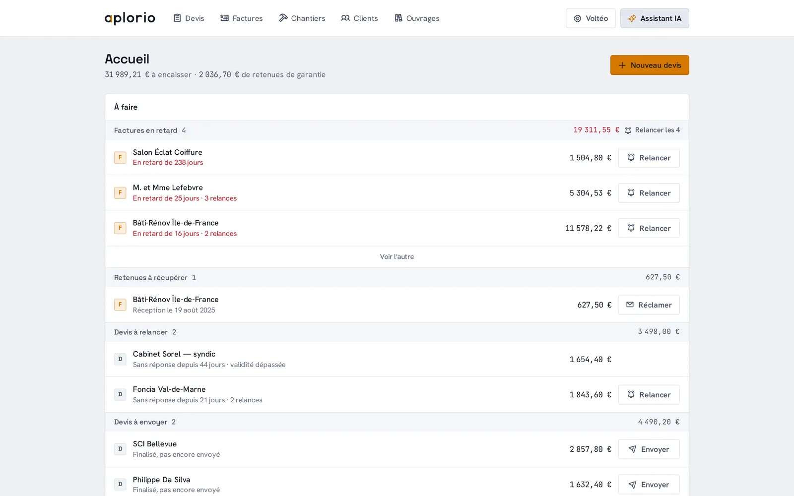 Aplorio: the home screen, with overdue invoices, retentions to recover and quotes to follow up (interface in French)